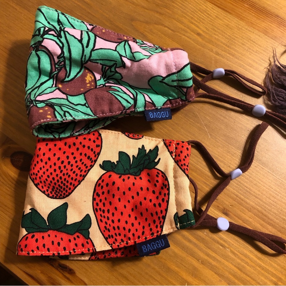 Baggu fruit pattern face masks 🍇 🍓